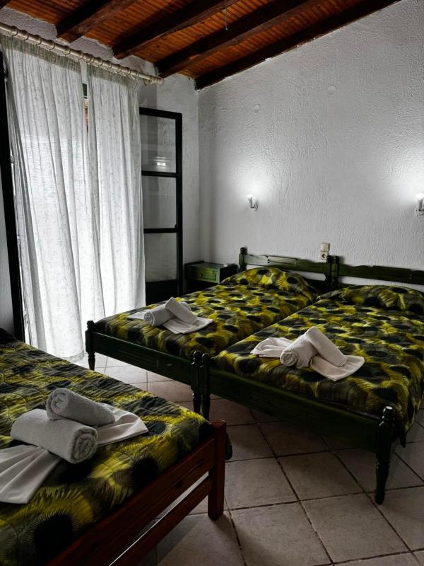Camelia studios Skiathos Town - image 7