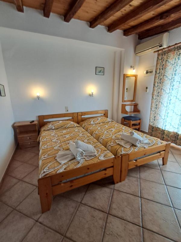 Camelia studios Skiathos Town - image 31