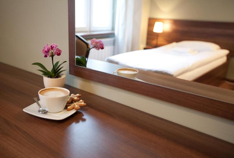 Budget Double or Twin Room image 2