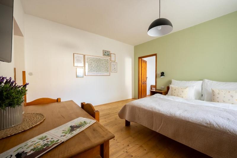 Family Room with Private Bathroom image 1