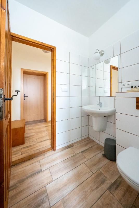 Family Room with Private Bathroom image 2