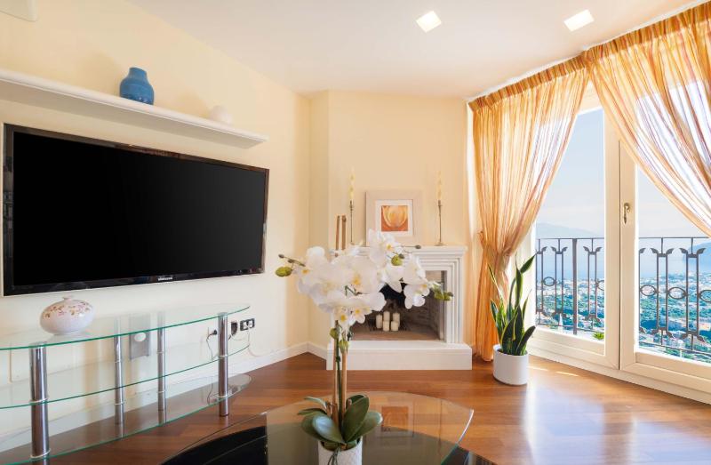AMORE RENTALS - Villa Grazielluccia - image 35