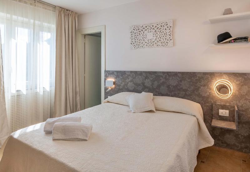 AMORE RENTALS - Villa Grazielluccia - image 11