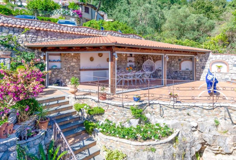 AMORE RENTALS - Villa Grazielluccia - image 10