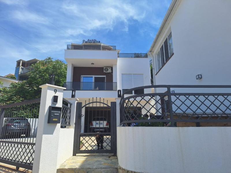 Larimar Cozy Apartment - image 10