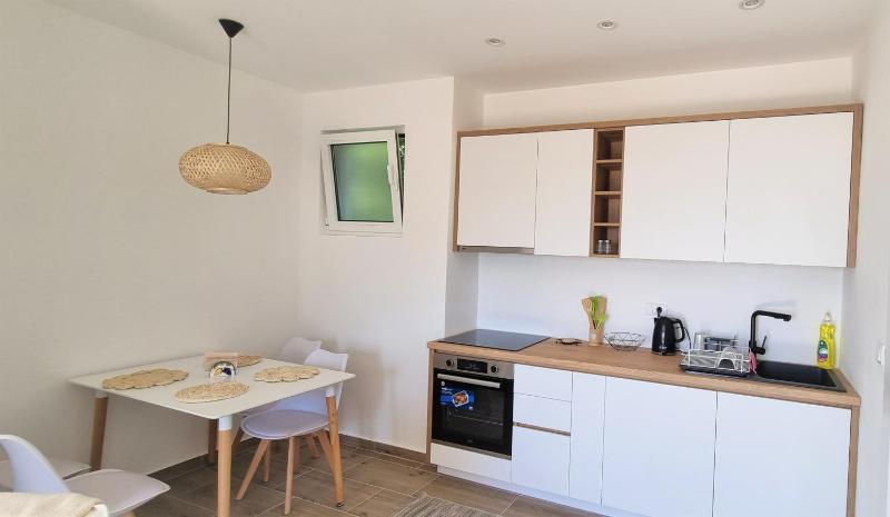 Larimar Cozy Apartment - image 14