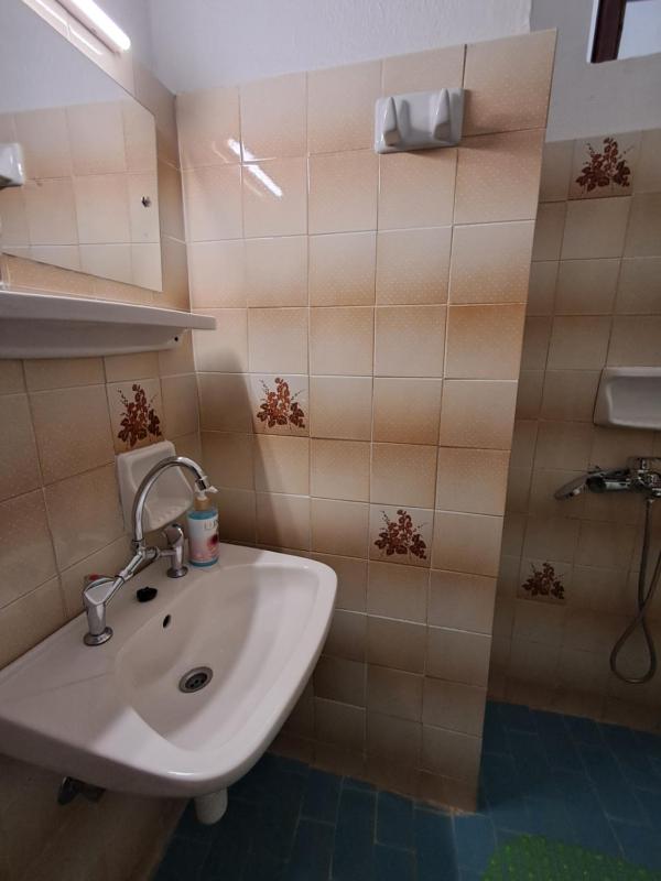 Apartment with Sea View image 3