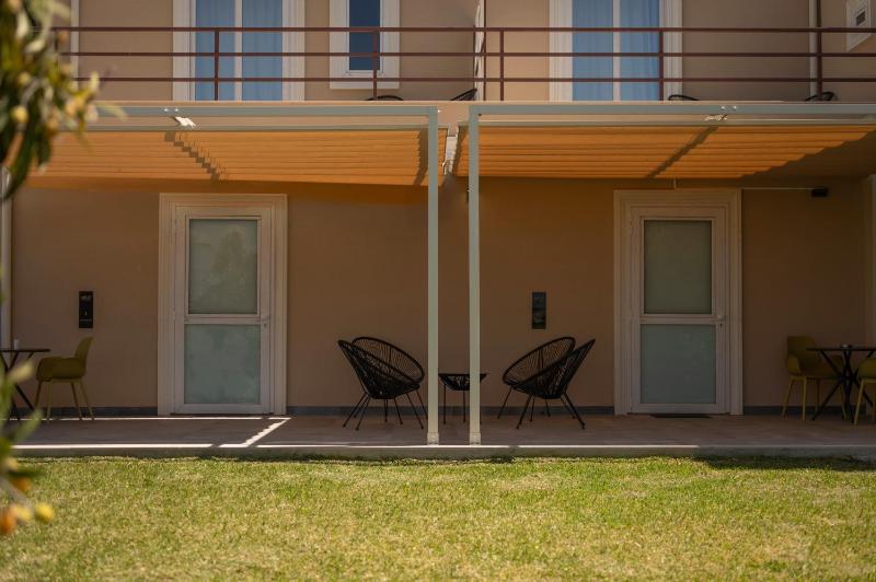 MILLE SUITE GARDEN - image 13