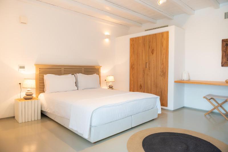 Superior Suite with Sea View image 1