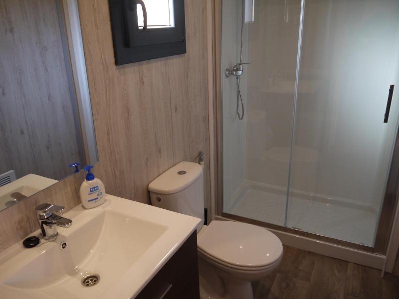 Chalet image 2
