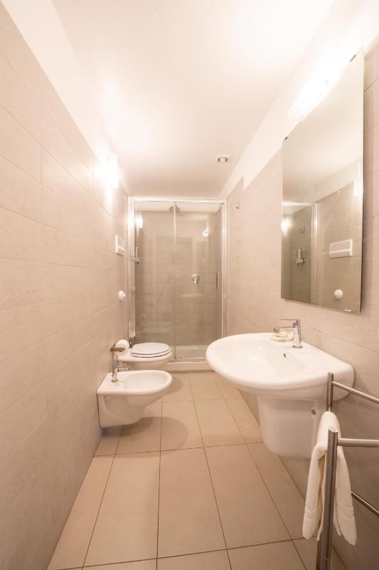 Opera Suite - image 25