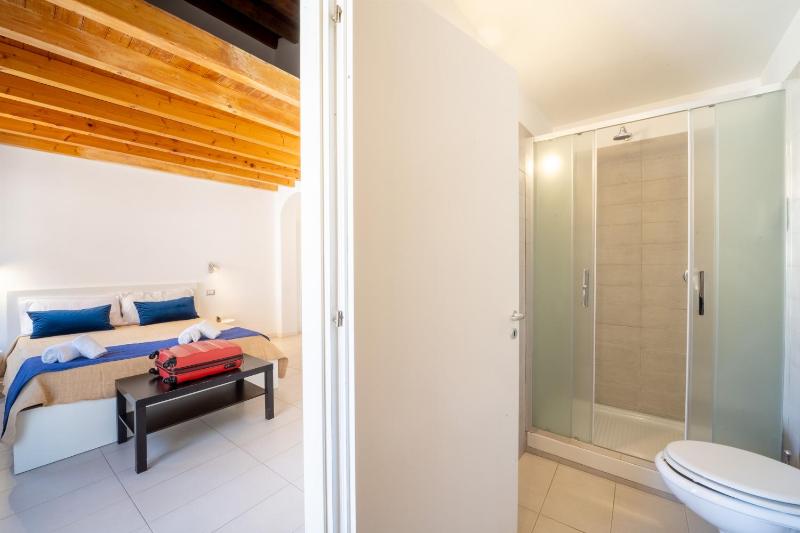 Opera Suite - image 34