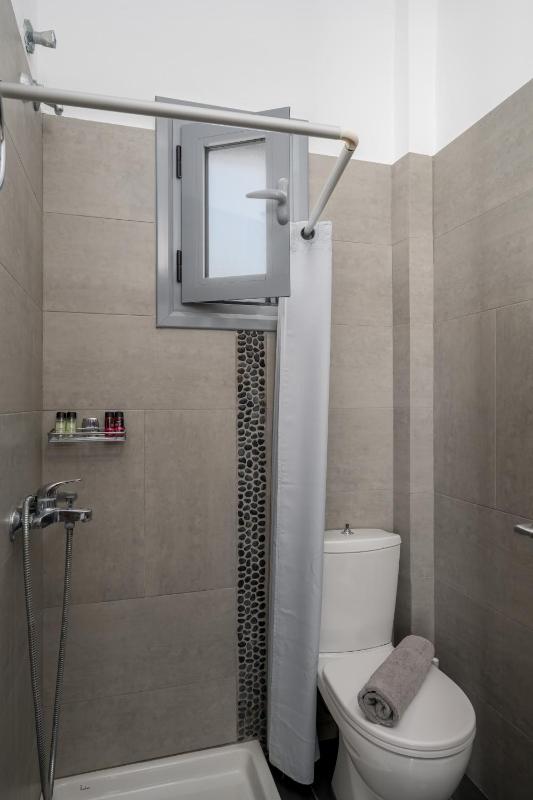 Traditional Double or Single Room image 3