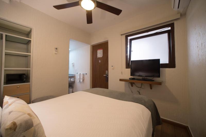Hotel Abu - image 12
