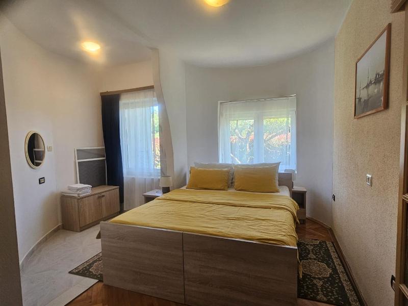 Apartment - Ground Floor image 3