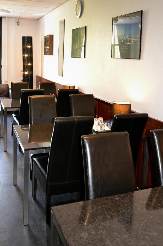 Hotel Bienvenue - image 14