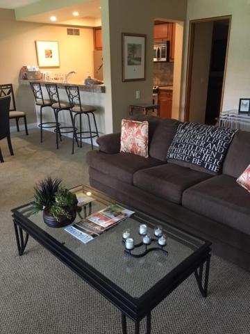 One-Bedroom Apartment image 1