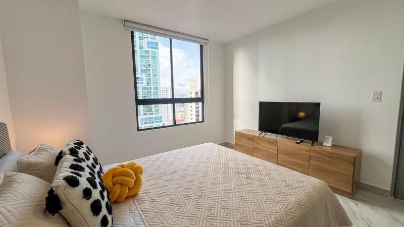 Apartment with city views in Financial District - image 7