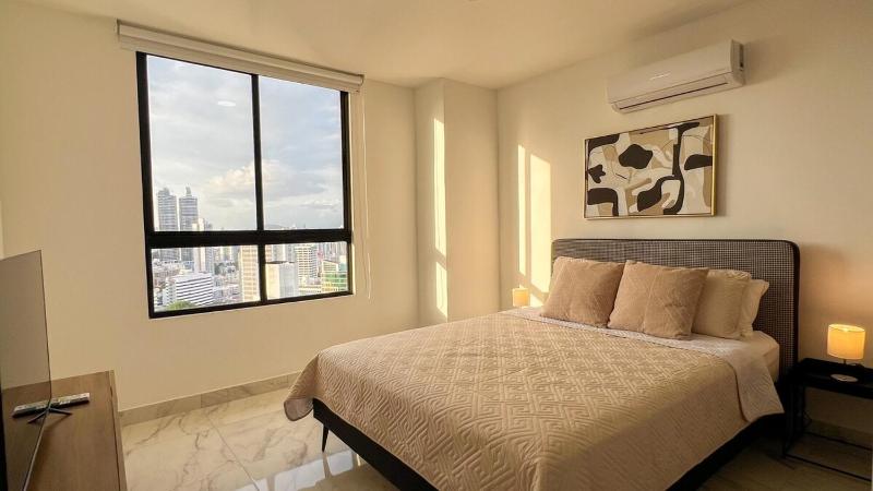 Apartment with city views in Financial District - image 10