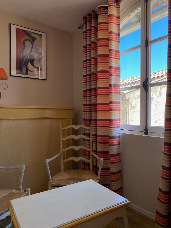 Quadruple Room image 3
