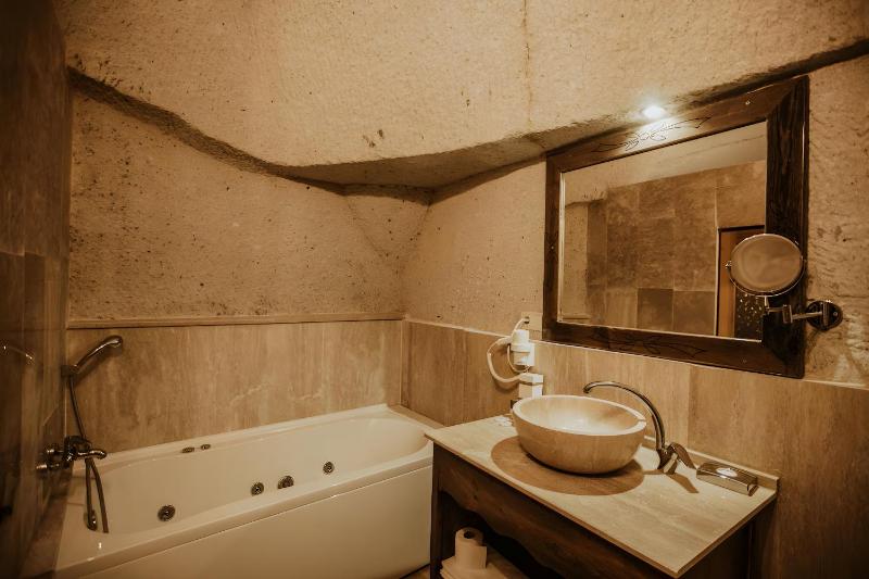 Junior Suite image 1