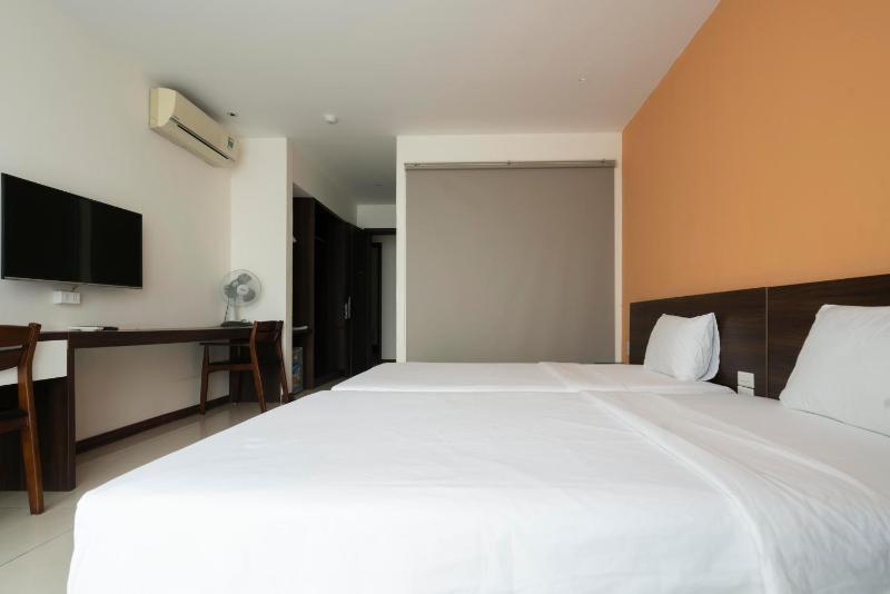 COCO Tuan Chau Hotel - image 13