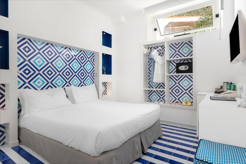Hotel Bougainville - image 25