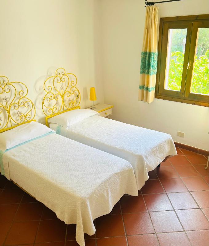 Classic Double or Twin Room image 4