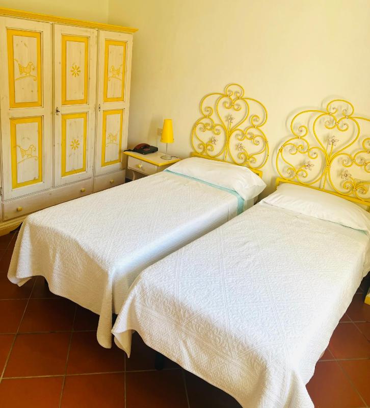 Classic Double or Twin Room image 2