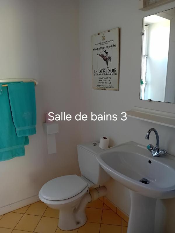 Three-Bedroom House image 4