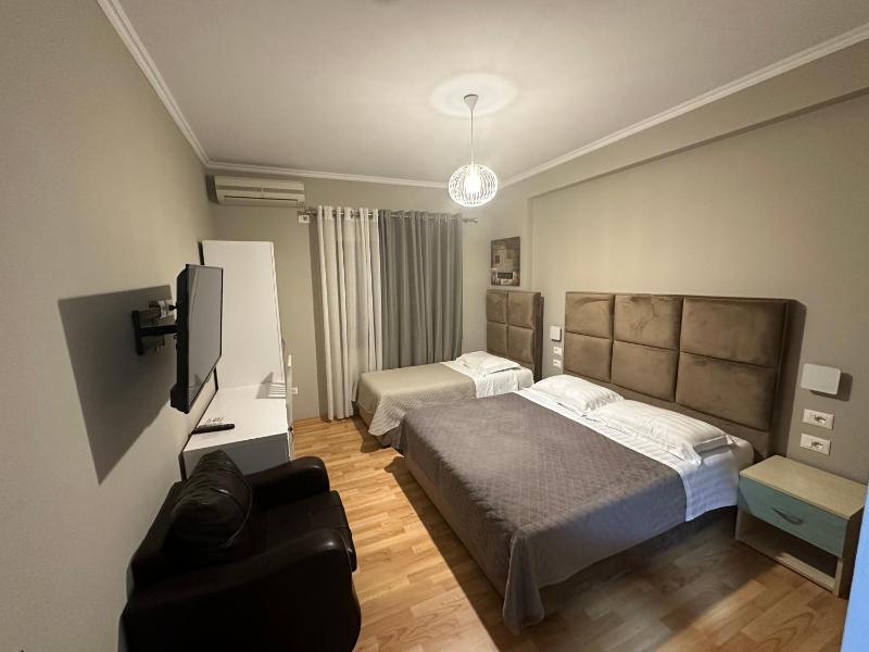 Triple Room image 1