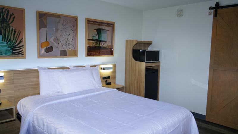 Superior Queen Room image 2
