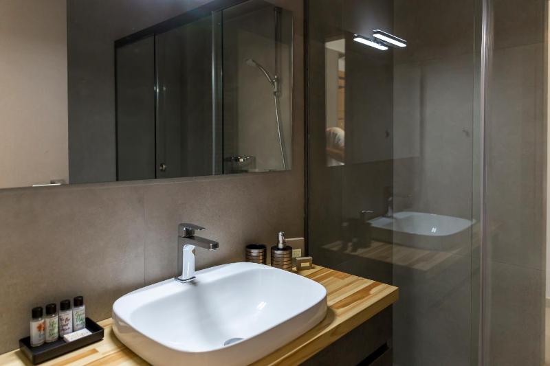 Cubes Living Athens Goudi - image 11