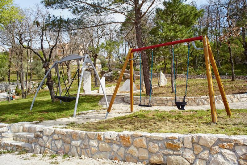 Villa Vires - image 31