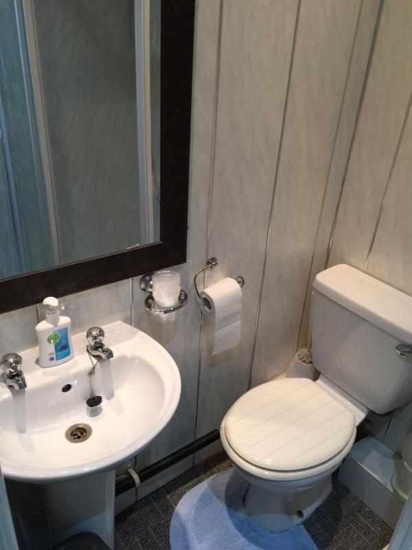 Family Room with Shower image 3