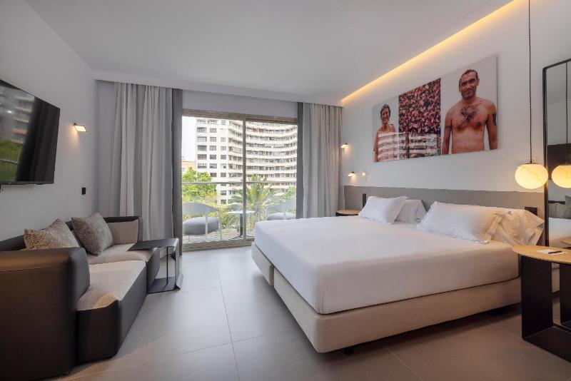 Junior Suite image 1