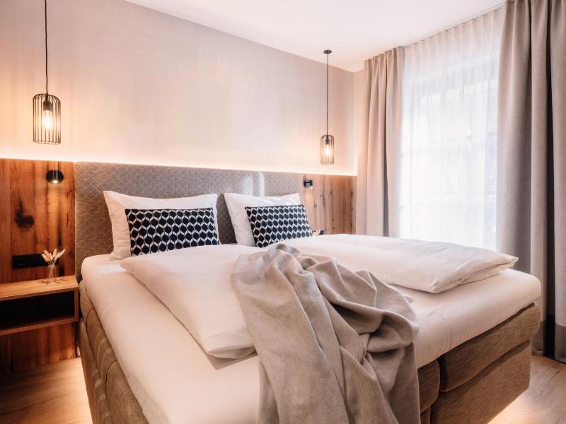 Standard Double Room image 4