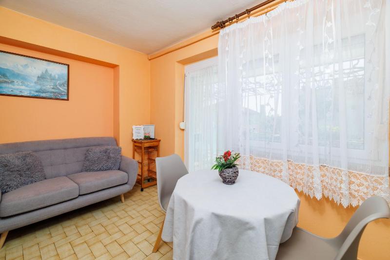 Apartments Melita - image 16