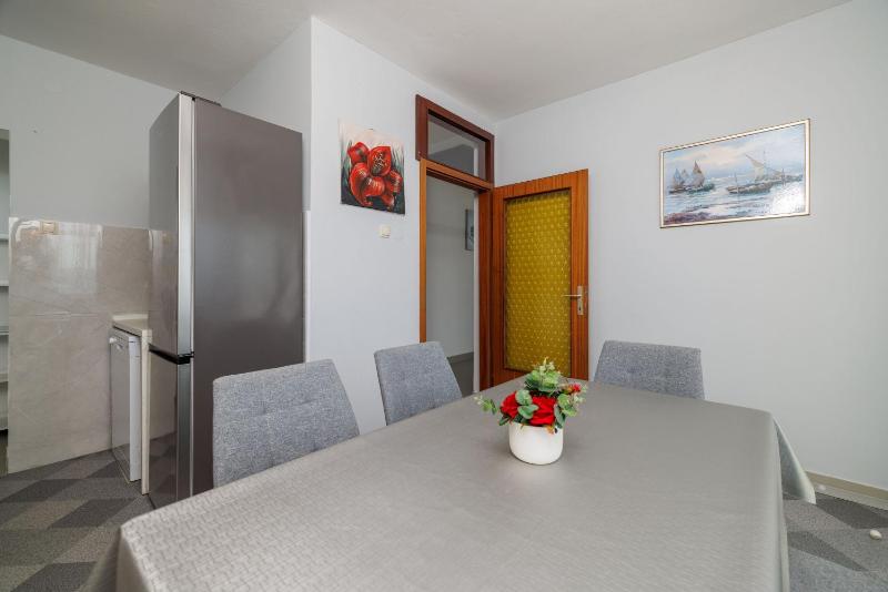 Apartments Melita - image 7