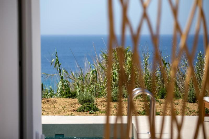 Only yours  Mykonos - Private pool & sea view suites near Scorpios - image 10