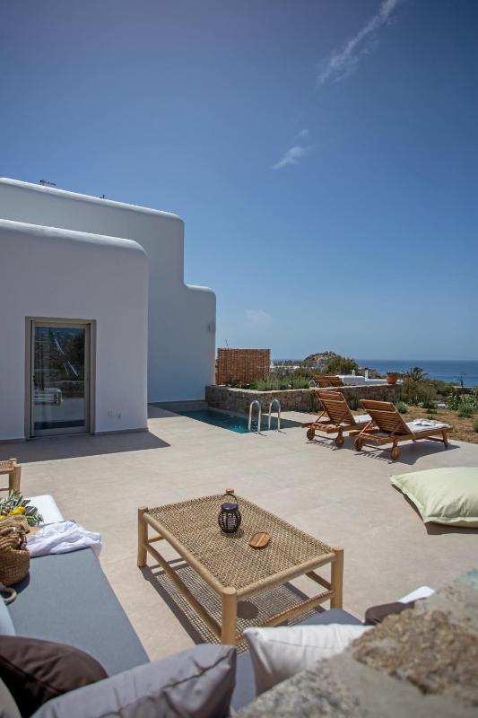 Only yours  Mykonos - Private pool & sea view suites near Scorpios - image 5