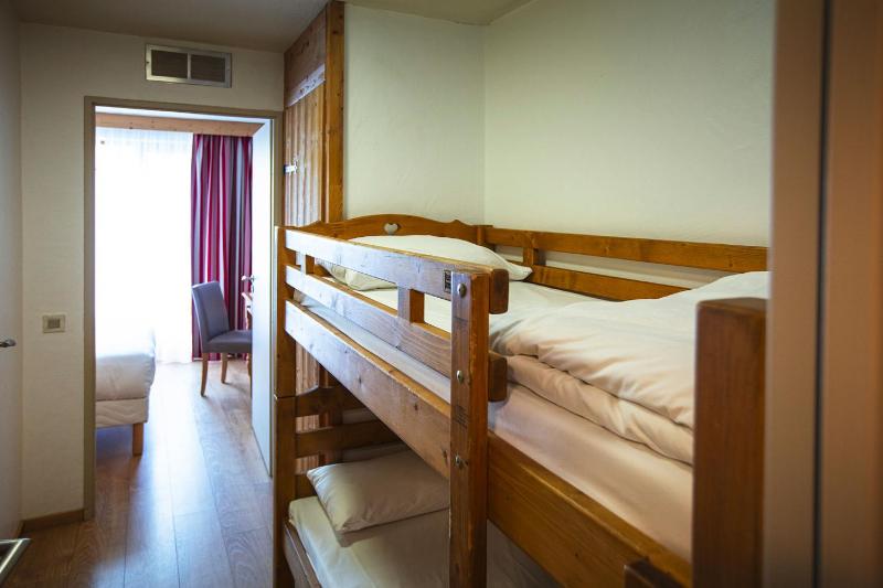 Family Room with Bunk Bed image 4