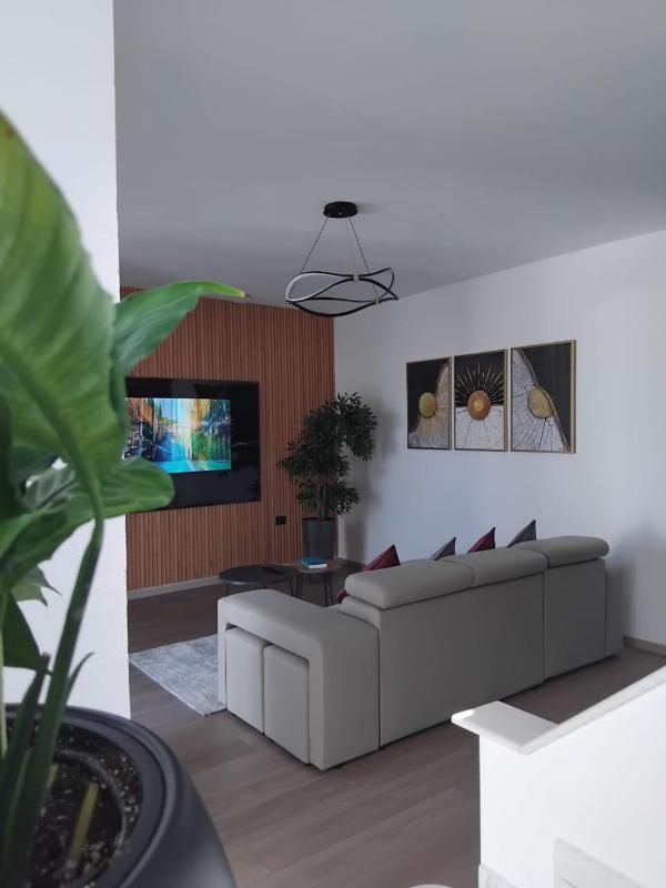 Vila Kurti - image 14
