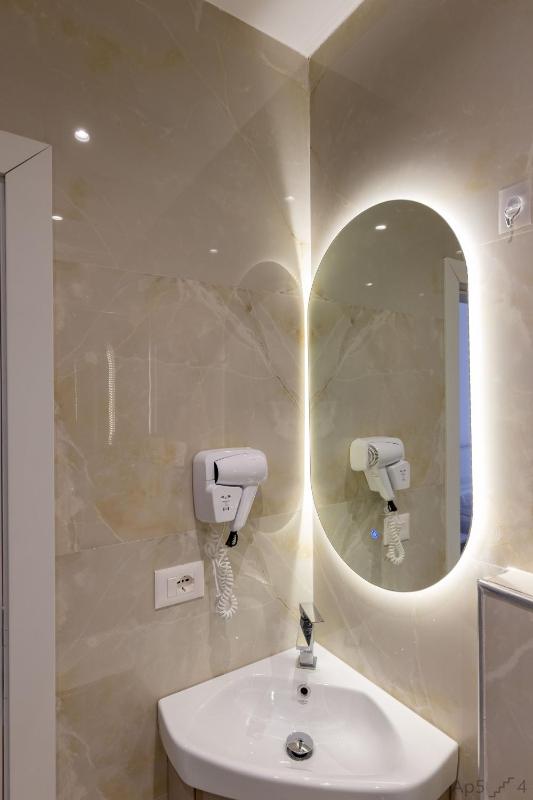 Al Mare Rooms - image 12