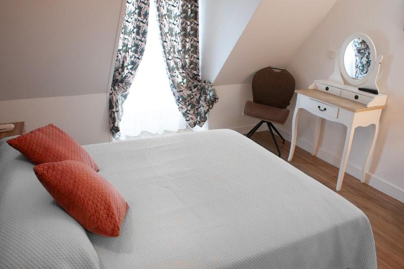 Double Room image 1