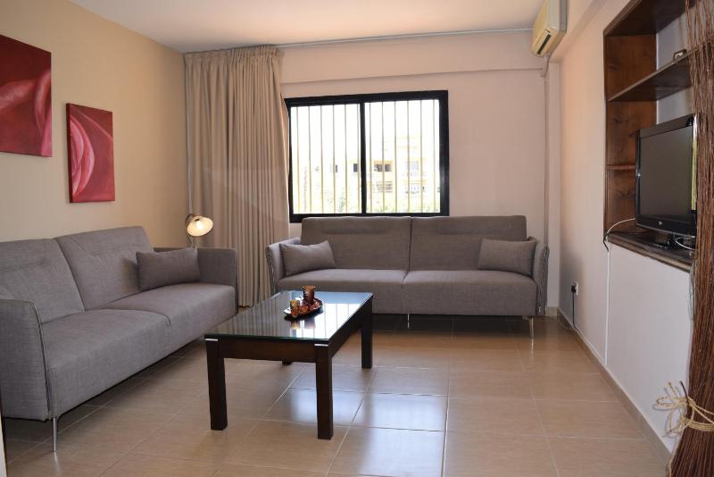 Anna Hotel Apartments - image 8