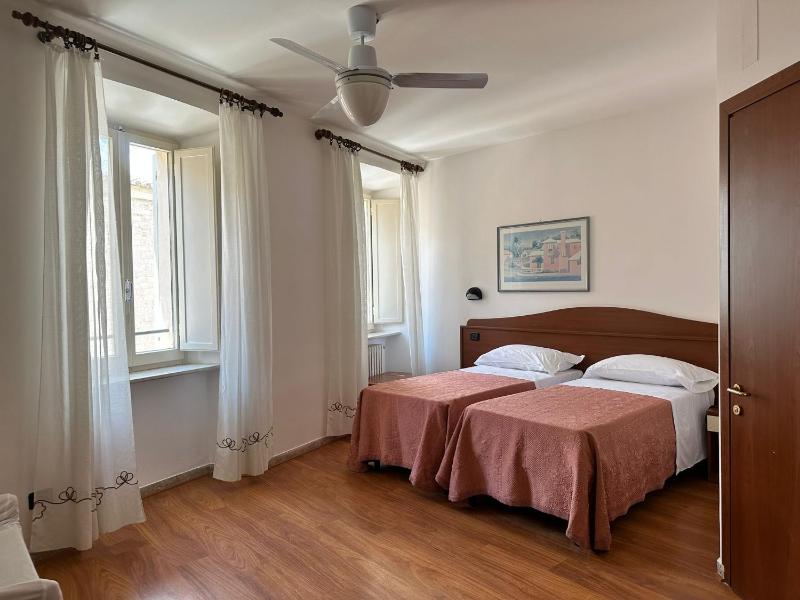 Hotel Roma Assisi - image 22