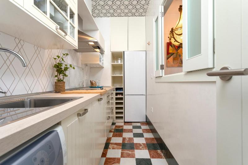 Genteel Home Francos VIII - image 9