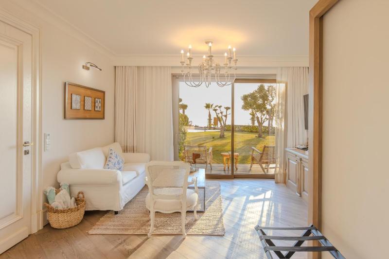 Yalıkavak One Bedroom Seaview Suite image 3