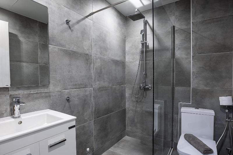 Premium Studio with Balcony image 4